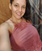 Available for hook up now.   Down for some wild fun.   