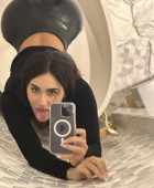 Donna cerca uomo 
