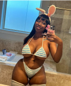 Escort girl in Nikaia 