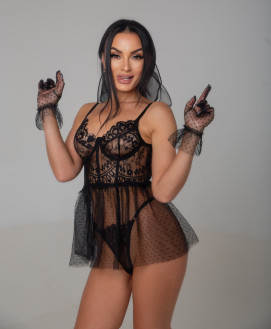 Mistress Escort