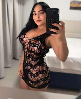 KIARA - escort review from Greece