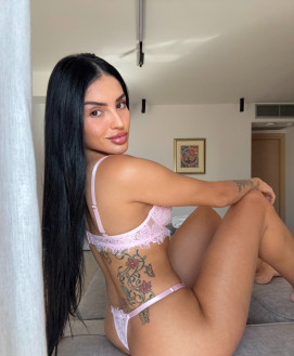 Zoe - escort review from Greece