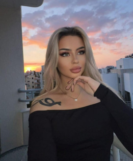 Layla_Young