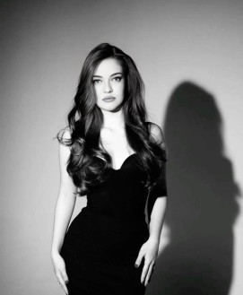 Mistress Escort