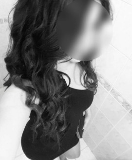 Lina - escort review from Greece