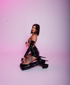 TEONA QUEEN  - escort review from Istanbul, Turkey