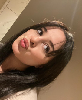 nomi
