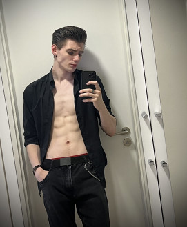 Artem - escort review from Czech Republic