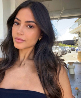 Ana B. Latina 